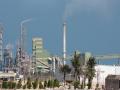 Iranian drones strike Bahrain's petrochemical firm, fire under control - Hindi News | Iranian drones strike Bahrain's petrochemical firm, fire under control | Latest international News at Lokmattimes.com