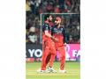 Bhuvneshwar Kumar becomes second bowler to register 200 IPL wickets - Hindi News | Bhuvneshwar Kumar becomes second bowler to register 200 IPL wickets | Latest cricket News at Lokmattimes.com