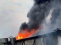 UP: Fire breaks out at shoe sole manufacturing factory in Agra - Hindi News | UP: Fire breaks out at shoe sole manufacturing factory in Agra | Latest national News at Lokmattimes.com