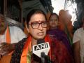 "Mamata Banerjee is very upset": Smriti Irani slams West Bengal CM ahead of polls - Hindi News | "Mamata Banerjee is very upset": Smriti Irani slams West Bengal CM ahead of polls | Latest politics News at Lokmattimes.com