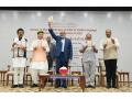 Vice President CP Radhakrishnan releases Constitution of India in Sindhi - Hindi News | Vice President CP Radhakrishnan releases Constitution of India in Sindhi | Latest politics News at Lokmattimes.com