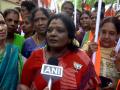TN Elections 2026: Tamilisai Soundararajan begins Mylapore campaign with Temple prayers, Expresses confidence in BJP victory - Hindi News | TN Elections 2026: Tamilisai Soundararajan begins Mylapore campaign with Temple prayers, Expresses confidence in BJP victory | Latest politics News at Lokmattimes.com