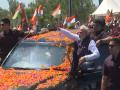 PM Modi holds roadshow in UP's Saharanpur ahead of Delhi-Dehradun Economic Corridor inauguration - Hindi News | PM Modi holds roadshow in UP's Saharanpur ahead of Delhi-Dehradun Economic Corridor inauguration | Latest national News at Lokmattimes.com