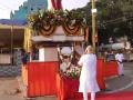 TN: PM Modi pays tribute to former CMs MGR, Annadurai during Kanniyakumari roadshow - Hindi News | TN: PM Modi pays tribute to former CMs MGR, Annadurai during Kanniyakumari roadshow | Latest national News at Lokmattimes.com