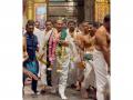 Tamil Nadu: Rajnath Singh offers prayers at Sri Subramanya Swami Temple in Tiruchendur - Hindi News | Tamil Nadu: Rajnath Singh offers prayers at Sri Subramanya Swami Temple in Tiruchendur | Latest national News at Lokmattimes.com