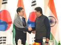 Piyush Goyal, S Korean counterpart discuss revamping CEPA to boost mutual trade and investment - Hindi News | Piyush Goyal, S Korean counterpart discuss revamping CEPA to boost mutual trade and investment | Latest business News at Lokmattimes.com