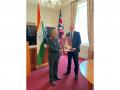 India, UK deepen defence ties with CDS Gen Anil Chauhan calling on UK MoS on UK visit - Hindi News | India, UK deepen defence ties with CDS Gen Anil Chauhan calling on UK MoS on UK visit | Latest international News at Lokmattimes.com