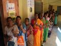Massive voting in assembly elections, West Bengal registers 62.18% turnout while Tamil Nadu sees 56.81% till 1 pm - Hindi News | Massive voting in assembly elections, West Bengal registers 62.18% turnout while Tamil Nadu sees 56.81% till 1 pm | Latest national News at Lokmattimes.com