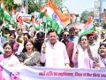 Uttarakhand: CM Dhami participates in Mahila Jan Aakrosh rally, slams opposition - Hindi News | Uttarakhand: CM Dhami participates in Mahila Jan Aakrosh rally, slams opposition | Latest politics News at Lokmattimes.com