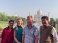 Ahead of FTA signing, Union Minister Goyal, NZ Minister McClay visit Taj Mahal with spouses - Hindi News | Ahead of FTA signing, Union Minister Goyal, NZ Minister McClay visit Taj Mahal with spouses | Latest national News at Lokmattimes.com