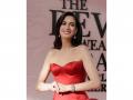 Anne Hathaway rules out pop star pivot after 'Mother Mary', calls musicians "endurance athletes" - Hindi News | Anne Hathaway rules out pop star pivot after 'Mother Mary', calls musicians "endurance athletes" | Latest entertainment News at Lokmattimes.com