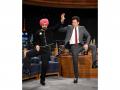 Diljit Dosanjh teaches Jimmy Fallon Bhangra, returns to The Tonight Show in style - Hindi News | Diljit Dosanjh teaches Jimmy Fallon Bhangra, returns to The Tonight Show in style | Latest entertainment News at Lokmattimes.com