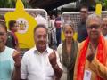 "Target is double century": WB BJP President Samik Bhattacharya casts his vote amid phase 2 voting - Hindi News | "Target is double century": WB BJP President Samik Bhattacharya casts his vote amid phase 2 voting | Latest politics News at Lokmattimes.com
