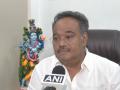 "Unable to digest defeat": West Bengal BJP chief Samik Bhattacharya dubs CM Mamata's strongroom visit a 'drama' - Hindi News | "Unable to digest defeat": West Bengal BJP chief Samik Bhattacharya dubs CM Mamata's strongroom visit a 'drama' | Latest national News at Lokmattimes.com