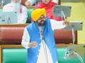 High drama in Punjab assembly; Congress, Akali Dal allege CM Mann was drunk during house proceedings - Hindi News | High drama in Punjab assembly; Congress, Akali Dal allege CM Mann was drunk during house proceedings | Latest national News at Lokmattimes.com