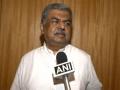 'Just a courtesy call, no curiosity': MLA Hariprasad meets CM Siddaramaiah, urges Cong workers to avoid leadership talk - Hindi News | 'Just a courtesy call, no curiosity': MLA Hariprasad meets CM Siddaramaiah, urges Cong workers to avoid leadership talk | Latest national News at Lokmattimes.com