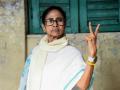 "Stay awake at night": Mamata Banerjee urges TMC workers to remain vigilant, alleges irregularities near strong rooms - Hindi News | "Stay awake at night": Mamata Banerjee urges TMC workers to remain vigilant, alleges irregularities near strong rooms | Latest politics News at Lokmattimes.com