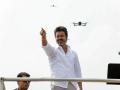 Thalapathy Vijay's blockbuster debut leaves Darvidian parties stunned; breaches Fort St. George - Hindi News | Thalapathy Vijay's blockbuster debut leaves Darvidian parties stunned; breaches Fort St. George | Latest politics News at Lokmattimes.com