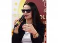 "When will this WAR end": Ameesha Patel shares ordeal after flight from New York to Mumbai diverted to Muscat due to missile strikes in UAE - Hindi News | "When will this WAR end": Ameesha Patel shares ordeal after flight from New York to Mumbai diverted to Muscat due to missile strikes in UAE | Latest entertainment News at Lokmattimes.com