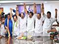 "Keralam has won": Congress' KC Venugopal hails UDF's win in Assembly polls - Hindi News | "Keralam has won": Congress' KC Venugopal hails UDF's win in Assembly polls | Latest national News at Lokmattimes.com