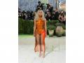 Met Gala 2026: Kim Kardashian channels warrior energy in bronze corset couture - Hindi News | Met Gala 2026: Kim Kardashian channels warrior energy in bronze corset couture | Latest entertainment News at Lokmattimes.com