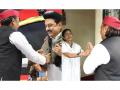 We are not ones who abandon each other in times of difficulty: Akhilesh Yadav after Congress dumps DMK - Hindi News | We are not ones who abandon each other in times of difficulty: Akhilesh Yadav after Congress dumps DMK | Latest politics News at Lokmattimes.com