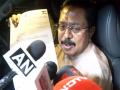 Horse trading, forgery: AMMK Gen Secy TTV Dhinakaran backs AIADMK's EPS for TN CM post - Hindi News | Horse trading, forgery: AMMK Gen Secy TTV Dhinakaran backs AIADMK's EPS for TN CM post | Latest politics News at Lokmattimes.com