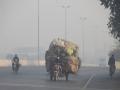 Pakistan chokes as toxic air turns into silent killer - Hindi News | Pakistan chokes as toxic air turns into silent killer | Latest international News at Lokmattimes.com
