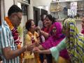 Indore: Avesh Khan's family, friends celebrate after his selection in Team India for T-20 series against New Zealand - Hindi News | Indore: Avesh Khan's family, friends celebrate after his selection in Team India for T-20 series against New Zealand | Latest national News at Lokmattimes.com