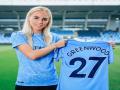 Man City Women sign England defender Alex Greenwood on 3-year deal - Hindi News | Man City Women sign England defender Alex Greenwood on 3-year deal | Latest football News at Lokmattimes.com