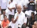 Yeddyurappa urges Governor to ask Speaker to accept MLA resignations - Hindi News | Yeddyurappa urges Governor to ask Speaker to accept MLA resignations | Latest politics News at Lokmattimes.com