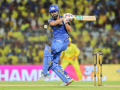 IPL 2026: Anshul Kamboj’s 3-32, Noor Ahmad’s 2-26 help CSK restrict MI to 159/7 - Hindi News | IPL 2026: Anshul Kamboj’s 3-32, Noor Ahmad’s 2-26 help CSK restrict MI to 159/7 | Latest other-sports News at Lokmattimes.com