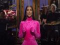 Kim Kardashian takes aim at entire family during 'SNL' monologue - Hindi News | Kim Kardashian takes aim at entire family during 'SNL' monologue | Latest entertainment News at Lokmattimes.com