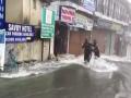 Uttrakhand Rains: Naini Lake level at record 12.2 feet, overflowing water enters Nainital's residential areas - Hindi News | Uttrakhand Rains: Naini Lake level at record 12.2 feet, overflowing water enters Nainital's residential areas | Latest national News at Lokmattimes.com