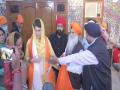Priyanka Gandhi offers prayers in Lucknow's Yahiyaganj Gurudwara on occasion of Gurupurab - Hindi News | Priyanka Gandhi offers prayers in Lucknow's Yahiyaganj Gurudwara on occasion of Gurupurab | Latest national News at Lokmattimes.com