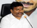 AP endowments Minister orders probe into chariot fire - Hindi News | AP endowments Minister orders probe into chariot fire | Latest national News at Lokmattimes.com