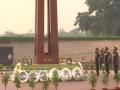 CDS, Army Chief pay tributes at National War Memorial on Infantry Day - Hindi News | CDS, Army Chief pay tributes at National War Memorial on Infantry Day | Latest national News at Lokmattimes.com