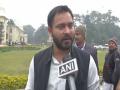 Nitish should persuade Centre to grant special status to Bihar: Tejashwi Yadav - Hindi News | Nitish should persuade Centre to grant special status to Bihar: Tejashwi Yadav | Latest national News at Lokmattimes.com