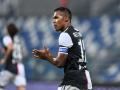 Juventus without Alex Sandro for AC Milan match after positive COVID-19 result - Hindi News | Juventus without Alex Sandro for AC Milan match after positive COVID-19 result | Latest football News at Lokmattimes.com