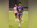Felt amazing that a legend like Rahul Dravid was following my performances, says RR pacer Chetan Sakariya - Hindi News | Felt amazing that a legend like Rahul Dravid was following my performances, says RR pacer Chetan Sakariya | Latest cricket News at Lokmattimes.com