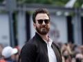 #CaptainAmerica: Fans flood Twitter with birthday wishes for Chris Evans - Hindi News | #CaptainAmerica: Fans flood Twitter with birthday wishes for Chris Evans | Latest entertainment News at Lokmattimes.com