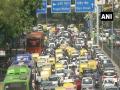 Days after relaxation in lockdown norms, heavy traffic at Delhi's ITO area - Hindi News | Days after relaxation in lockdown norms, heavy traffic at Delhi's ITO area | Latest national News at Lokmattimes.com