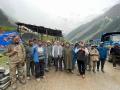Chief Labour Commissioner reviews implementation of labour laws at Zojila Pass, Kargil - Hindi News | Chief Labour Commissioner reviews implementation of labour laws at Zojila Pass, Kargil | Latest national News at Lokmattimes.com