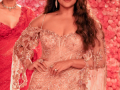 Delhi HC grants injunction in favour of Sonakshi Sinha in personality rights case - Hindi News | Delhi HC grants injunction in favour of Sonakshi Sinha in personality rights case | Latest national News at Lokmattimes.com