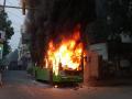 Delhi: DTC buses torched as protests against Citizenship Act turn violent - Hindi News | Delhi: DTC buses torched as protests against Citizenship Act turn violent | Latest politics News at Lokmattimes.com