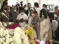 Daughters of CDS Gen Bipin Rawat pay last respects to their parents - Hindi News | Daughters of CDS Gen Bipin Rawat pay last respects to their parents | Latest national News at Lokmattimes.com