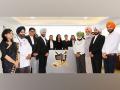 Philanthropist S. P. Singh Oberoi inaugurates India's first comprehensive NRI service, NRI Guardian in Chandigarh - Hindi News | Philanthropist S. P. Singh Oberoi inaugurates India's first comprehensive NRI service, NRI Guardian in Chandigarh | Latest business News at Lokmattimes.com
