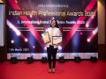 Dr Swati Bajaj was awarded Young Dental Achiever of the Year award in 5th edition of Indian Health Professionals Awards in Mumbai - Hindi News | Dr Swati Bajaj was awarded Young Dental Achiever of the Year award in 5th edition of Indian Health Professionals Awards in Mumbai | Latest business News at Lokmattimes.com