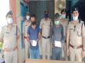 Dehradun Police arrest two people for smuggling drugs on pretext of supplying vegetables - Hindi News | Dehradun Police arrest two people for smuggling drugs on pretext of supplying vegetables | Latest national News at Lokmattimes.com