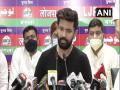 Chirag Paswan blames JD(U) for spilt in LJP, says 'People tried to break party even when father was hospitalised' - Hindi News | Chirag Paswan blames JD(U) for spilt in LJP, says 'People tried to break party even when father was hospitalised' | Latest national News at Lokmattimes.com